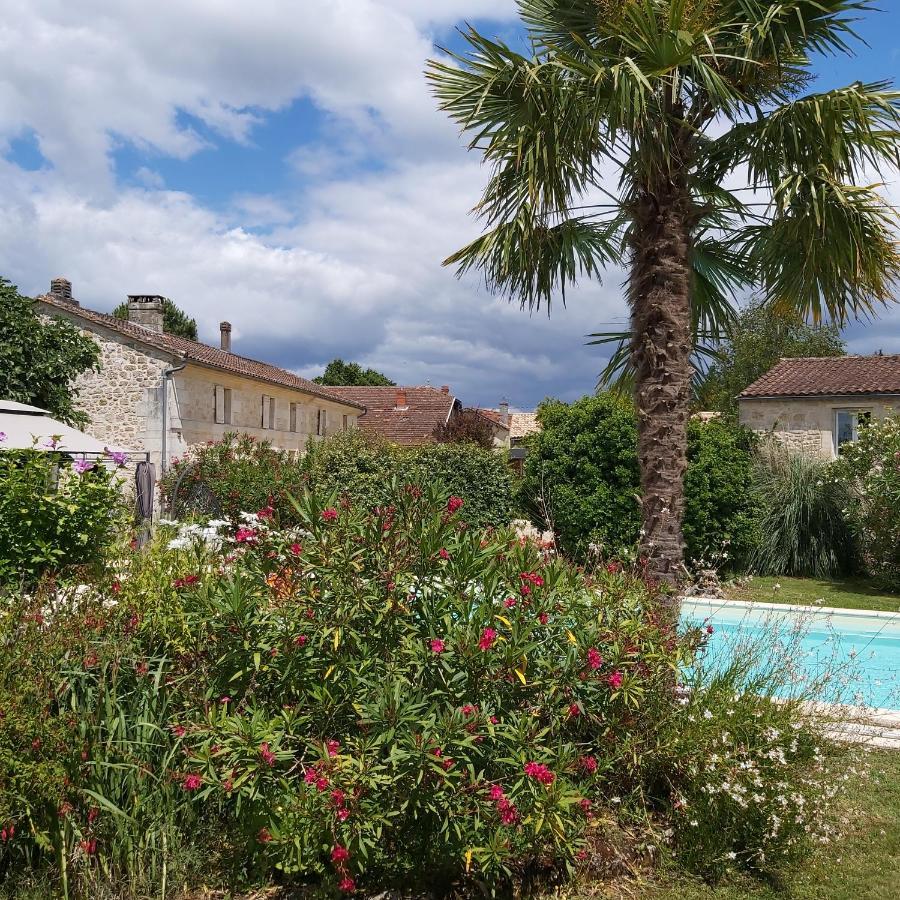 Chambres D'Hotes Du Domaine De Lansac Lansac  외부 사진